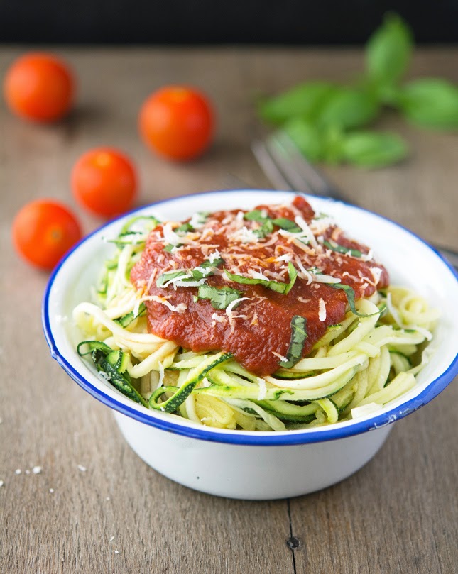 Zucchini Noodles with Spicy Tomato Sauce